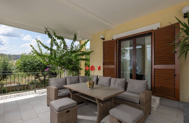 Garçonnière avec la terrasse et la vue sur le mer Pridraga - Cuskijas, Novigrad (AS-6306-a)