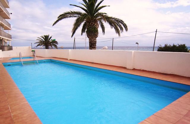 Studio pour 2 personnes entièrement rénové avec une superbe vue sur la mer