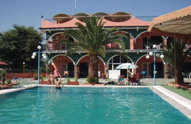 Studio 4-5per avec piscine partagée à proximité des plages