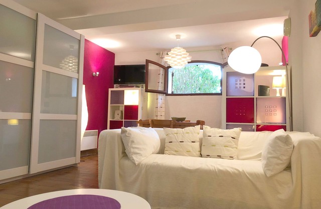 Studio 37 m2 - plage 6mn à pieds - parking - confort - calme - central