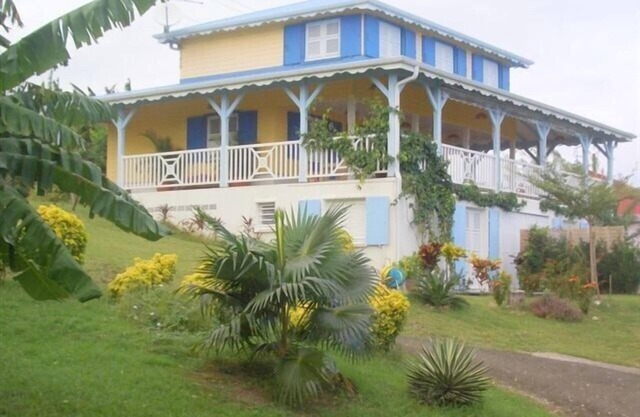 Studio ground tropical garden overlooking the Ilets