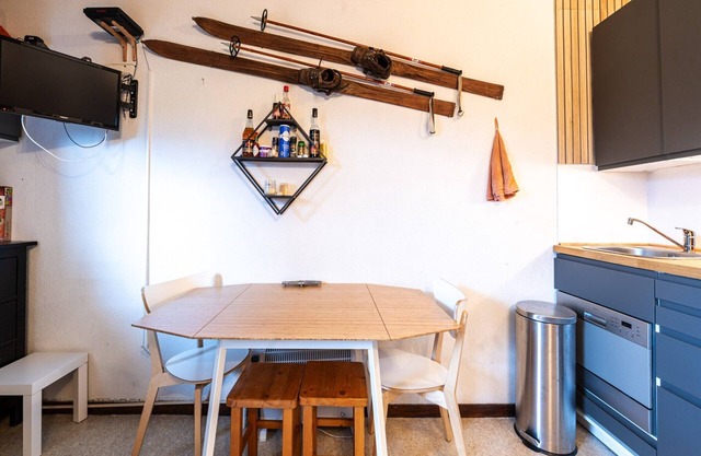 Appartement à Morillon avec balcon
