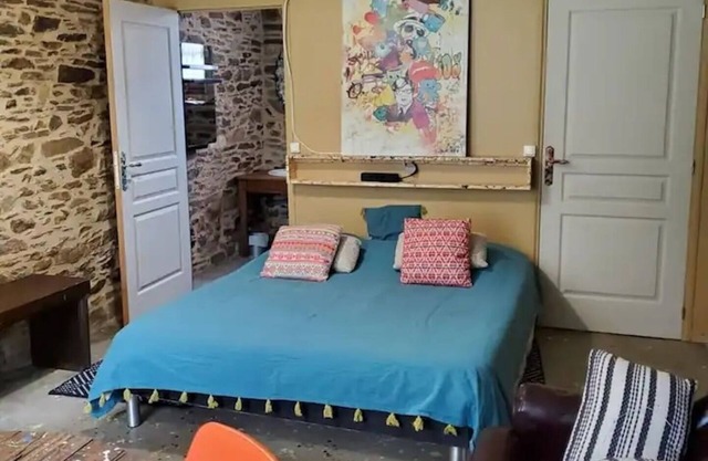 Studio indépendant et authentique Périgord vert