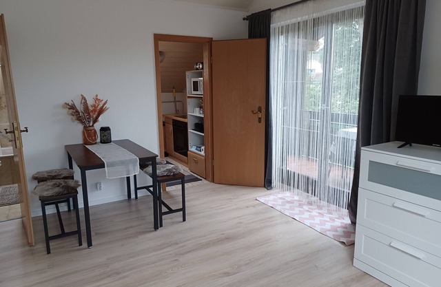 Studio 'Kampenwand' with Mountain View, Balcony and Wi-Fi