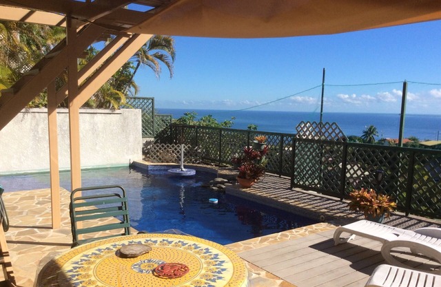 Studio l'Orchidée, a pretty cocoon with a view of the Pacific