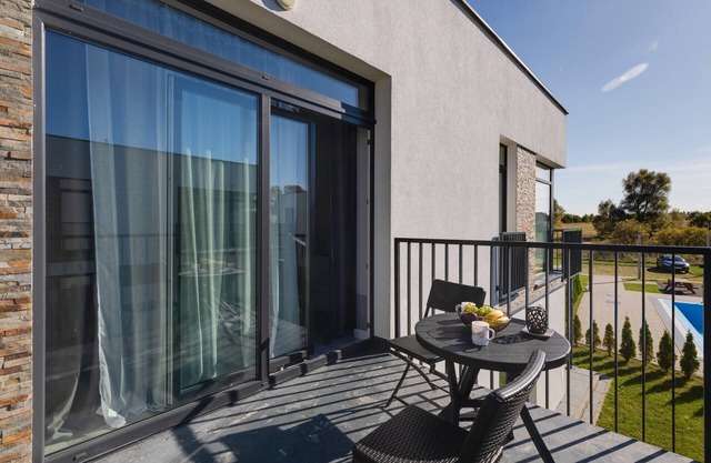 Studio Paraiso A5, Wifi, Balcony, Parking, Lukecin