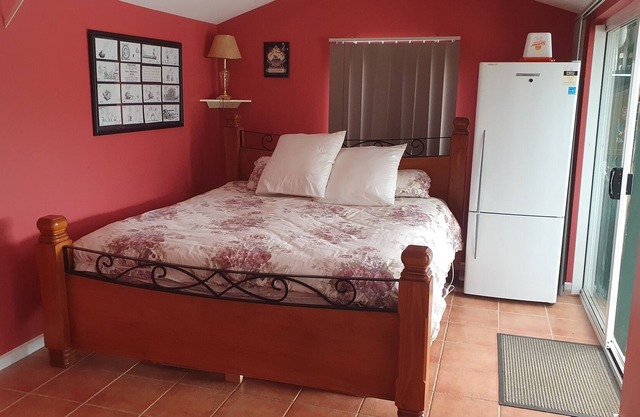Chambre Studio pour Couple et 2 de plus, avec piscine chauffée
