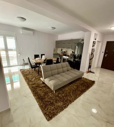 studio room with private bathroom-floor 2