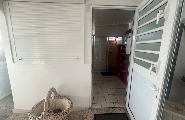 Studio sea view, waterfront in Le Prêcheur!