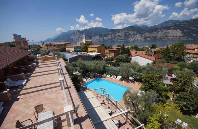 Studio avec balcon, WiFi et piscine