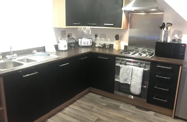 Stunning 2-Bed Apartment in Newton Abbot