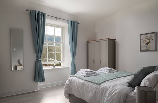 Stunning 2 Bedroom Apartment