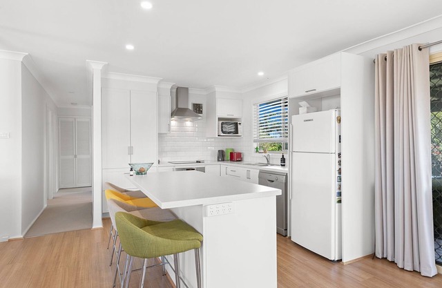 Stunning 2 storey pet friendly home with reserve views