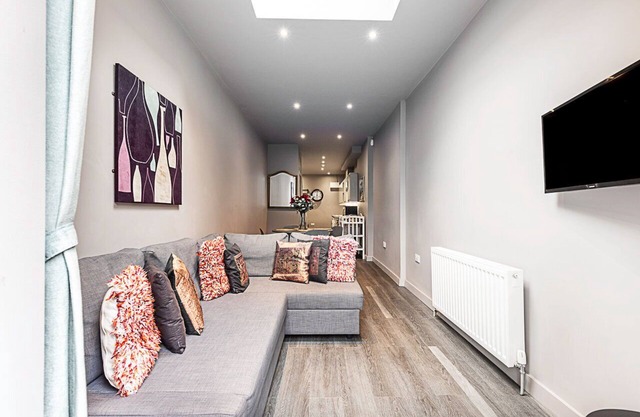 Stunning 5 Bed House in Willesden Green!