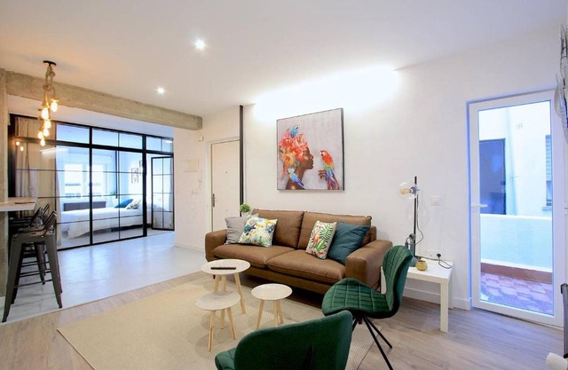 Stunning Apartment for 8 people in Salamanca City by Batuecas