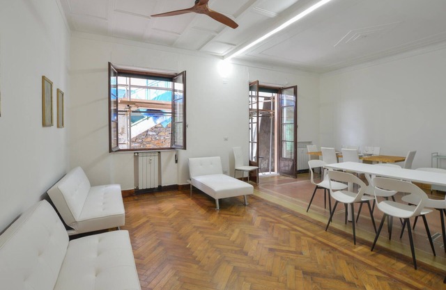 Stunning apartment in Genova with WiFi