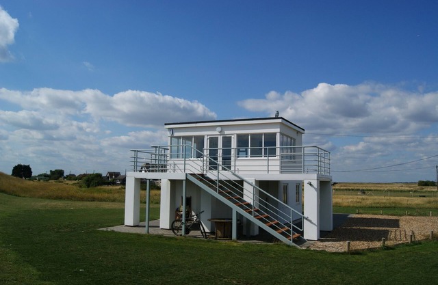 Superbe maison Art Déco au milieu des terres agricoles mais proche de la plage
