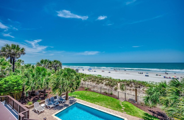 Magnifique Oceanfront 6 chambres w / Pool Spa & salle de jeux!
