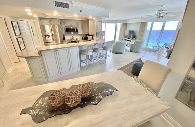 Stunning Beachfront Condo with Gorgeous Views! 4349 BS2