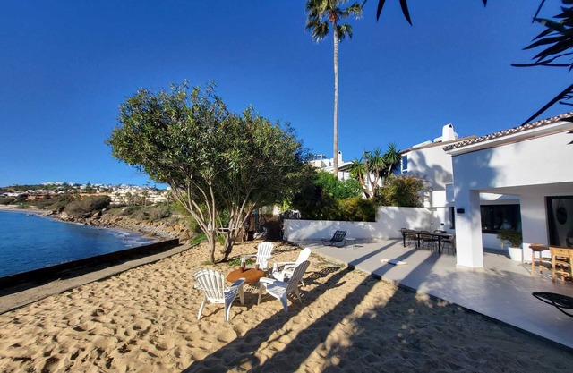 Impressionante villa première ligne de mer pour 16 personnes!!