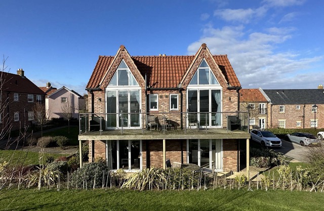 Stunning Coastal Cottages - Sleeping 10 in 2 cottages - Pool and Beach Access Included.