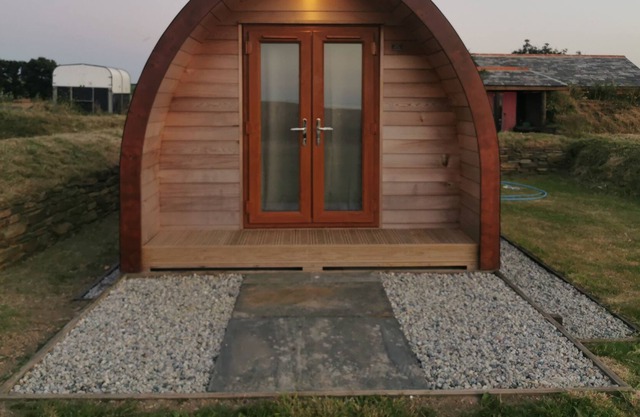 Stunning Glamping1- Seaview-Dog Friendly-All year