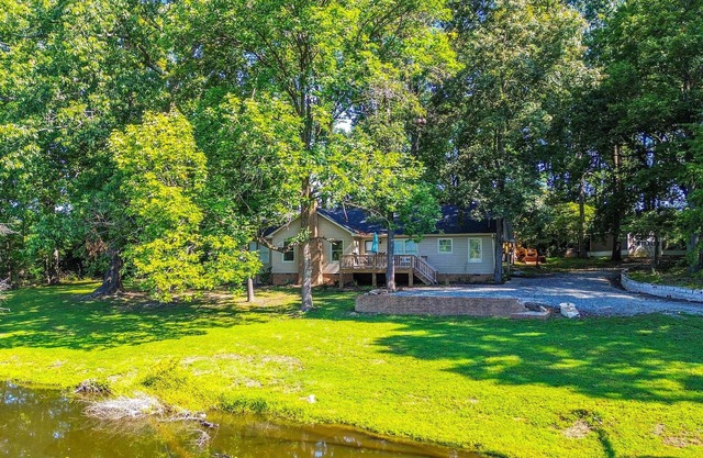Stunning Greensboro Home w/ Deck & Pond View!