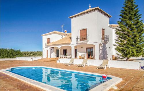 Stunning Home In Villanueva De Algaidas