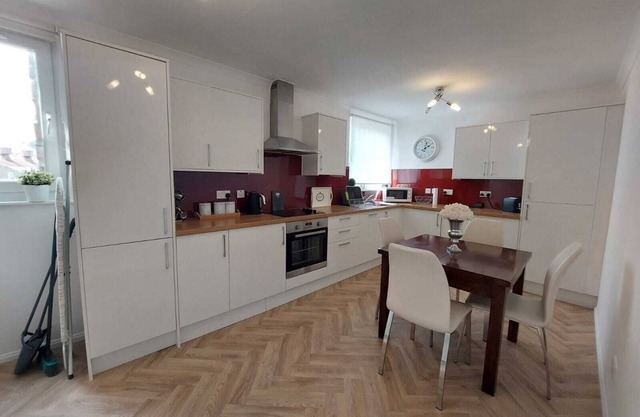 Stunning Holiday Let Available