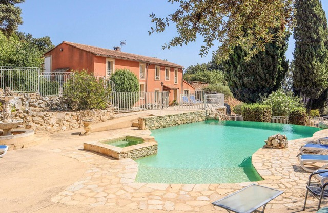 Superbe maison à Rochefort-du-Gard