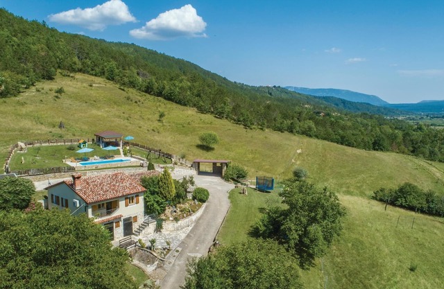 Superbe maison à Gologoricki Dol