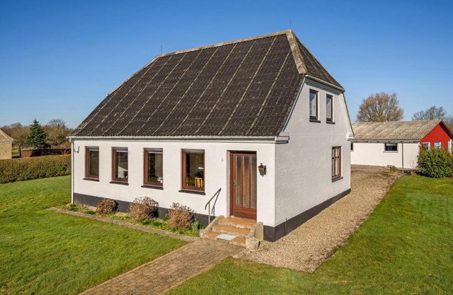 Stunning Home In Nordborg With Kitchen