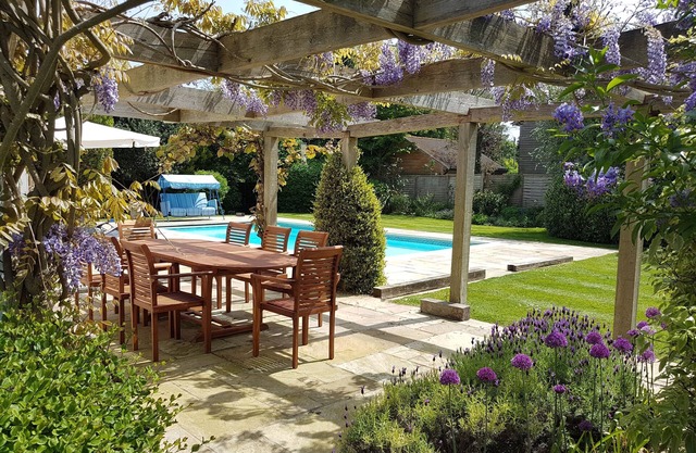 Maison familiale luxueuse et spacieuse dans le centre de Pretty Harbourside Village