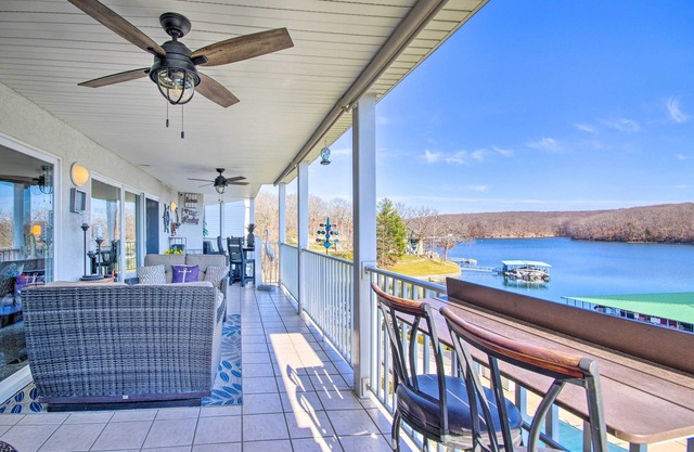 Stunning Lake Views: Spacious Osage Beach Condo!