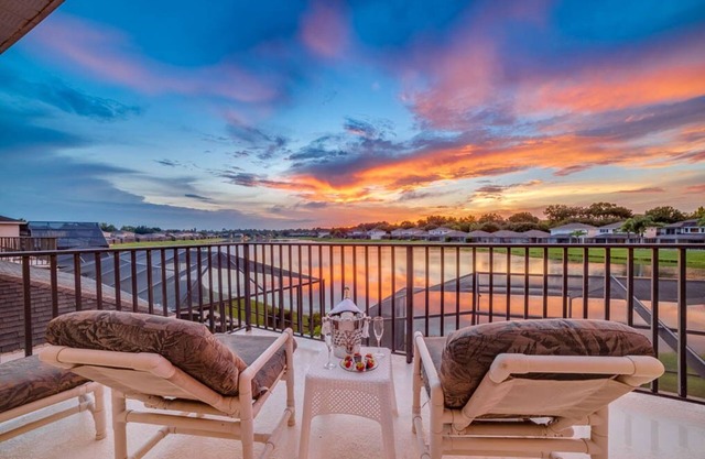En bord de lac, luxe, 2 suites, salle de jeux, baignoire, 7 km de Disney