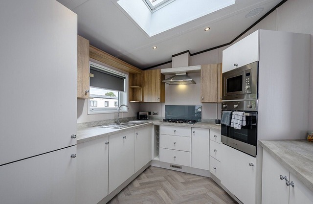 2 bedroom accommodation in Blackford