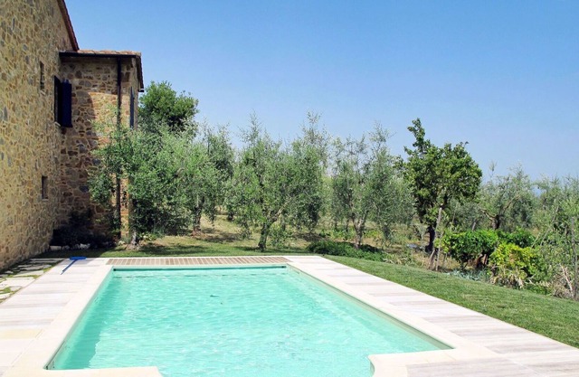 Magnifique maison de vacances privée pour 8 personnes avec WIFI, piscine privée, TV et parking