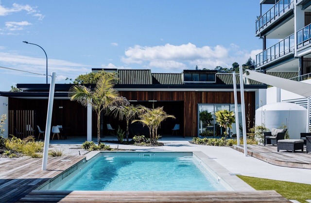 Stunning penthouse apartment in the Oceanview Apartments complex in Tahunanui
