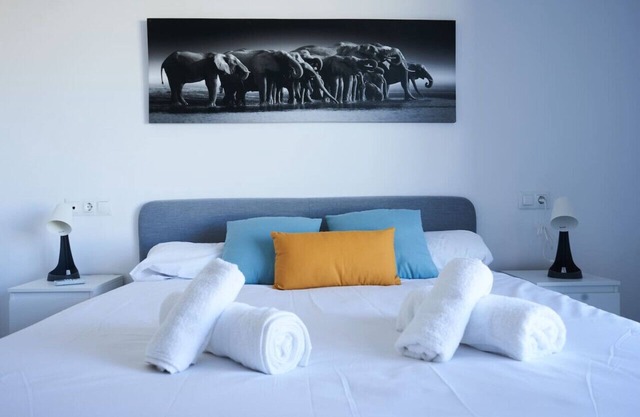 Stunning Penthouse Terrace & Pool Free Parking
