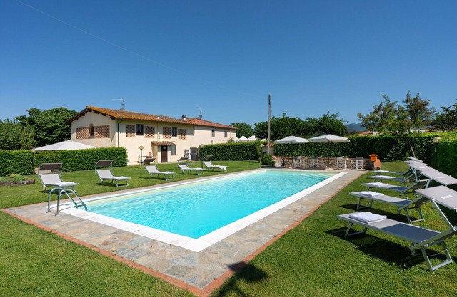 Maison de vacances privée avec piscine privée, climatisation, WIFI, TV, vue panoramique, parking