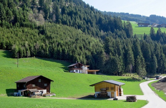 Belle maison de vacances privée pour 10 personnes avec WIFI, TV, balcon et parking