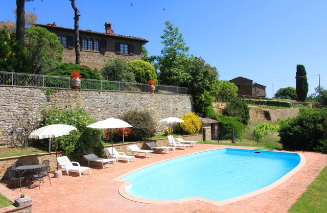 Merveilleuse maison de vacances privée avec WIFI, piscine privée, TV, animaux admis et parking