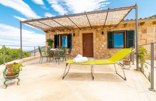 Belle maison de vacances privée pour 2 personnes avec WIFI, climatisation, TV et patio