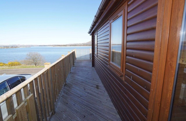 Belle maison de vacances privée pour 6 personnes avec WIFI, TV, balcon, animaux admis et parking