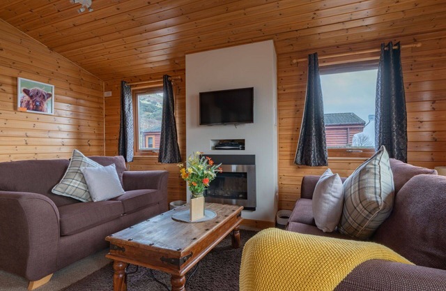 Magnifique maison de vacances privée pour 6 personnes avec WIFI, TV, balcon et animaux admis