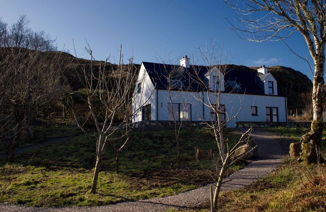 Merveilleuse maison de vacances privée avec WIFI, TV, patio, vue panoramique et parking