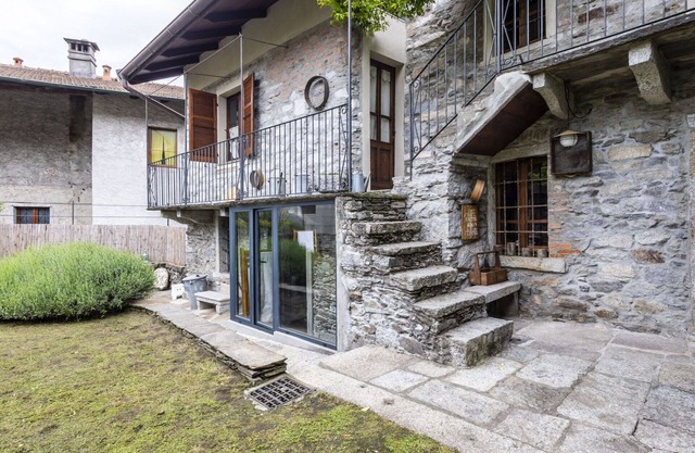 Magnifique maison de vacances privée pour 6 personnes avec WIFI, TV et balcon