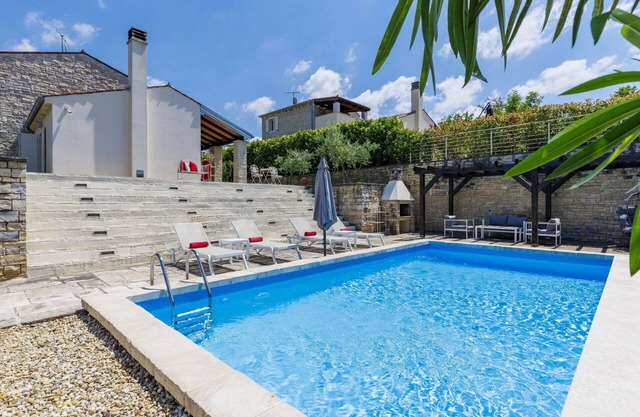Magnifique maison de vacances privée avec climatisation, piscine privée, WIFI, TV et patio