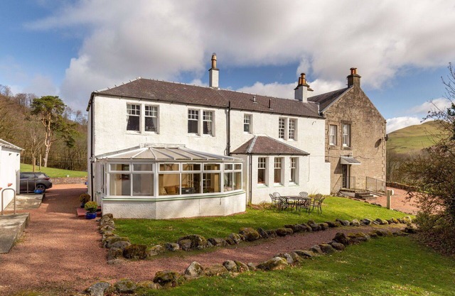 Magnifique maison de vacances privée avec TV, patio, animaux admis, vue panoramique et parking