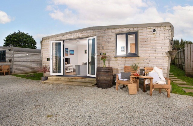 Maison de vacances privée avec bain à remous, WIFI, TV, animaux admis, vue panoramique, parking